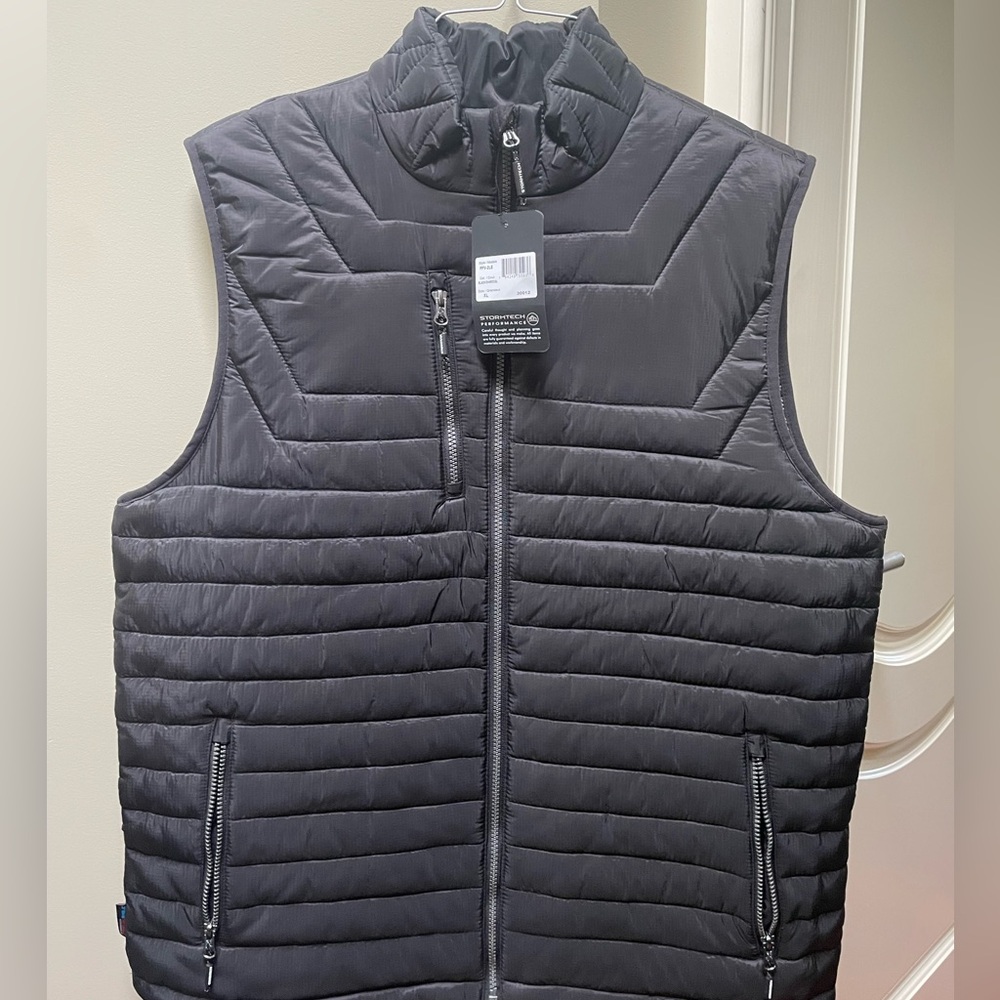 Stormtech Men's Charcoal Quilted Vest